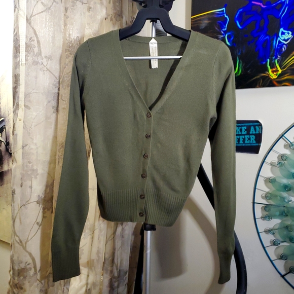 Active Basic Sweater - Picture 1 of 5